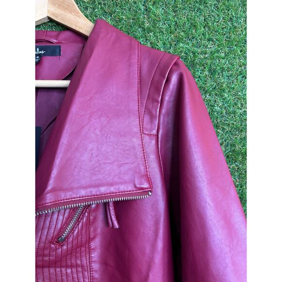 NWT Lulus Up on a Tuesday Vegan Leather Jacket Burgundy Moto Size M Medium - Picture 3 of 10